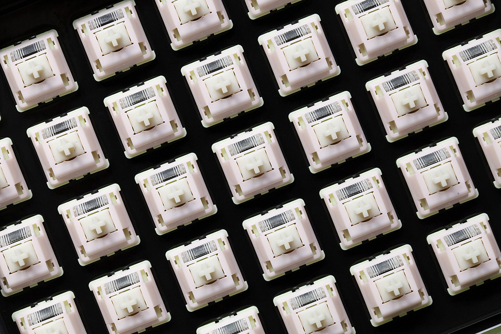MMD Vivian Switch V2 RGB SMD L - đánh giá và giá Gaming Keyboard Mini